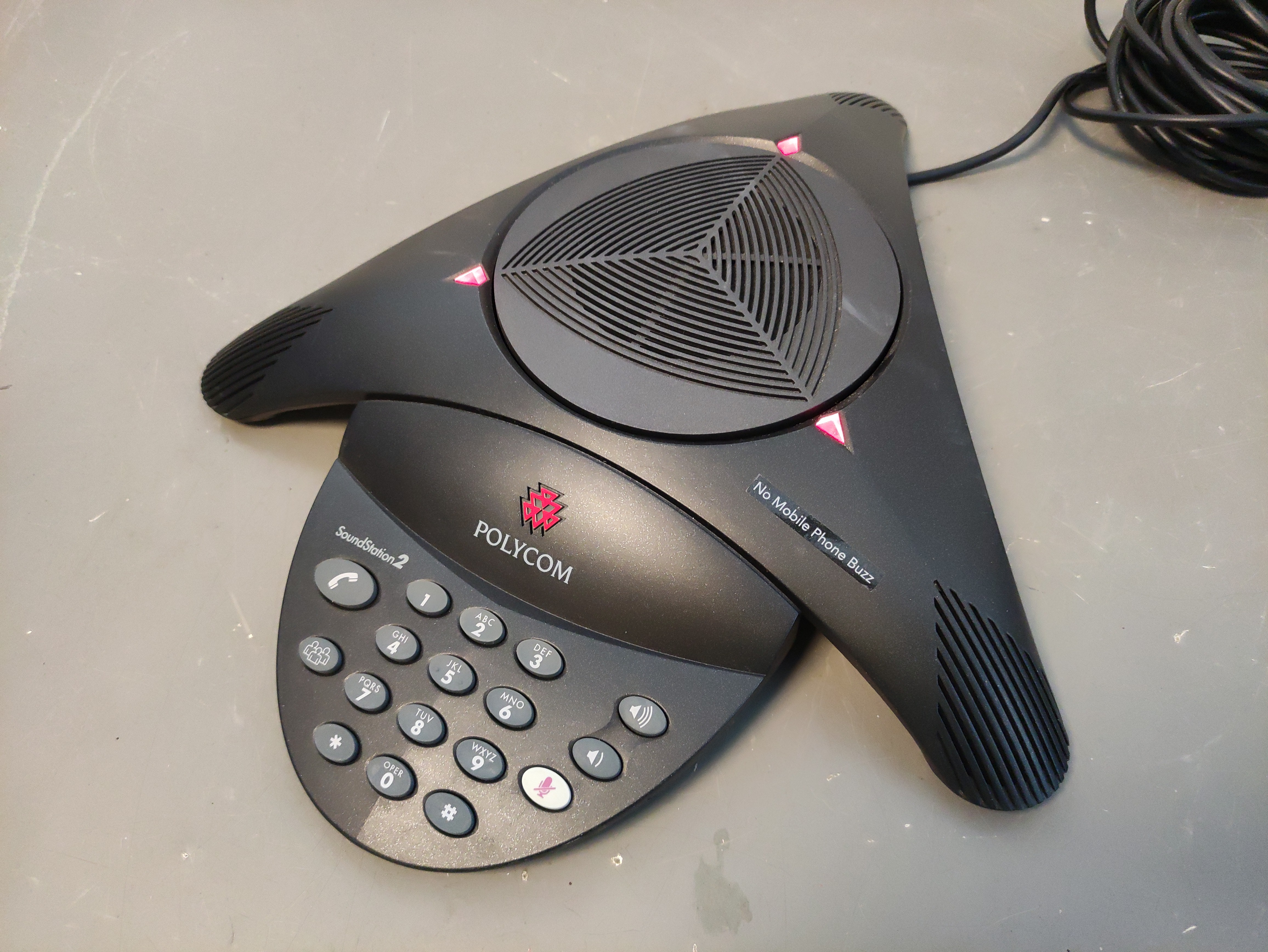 sistema telefono conferencia polycom funcluz 6x32.5x38 1u